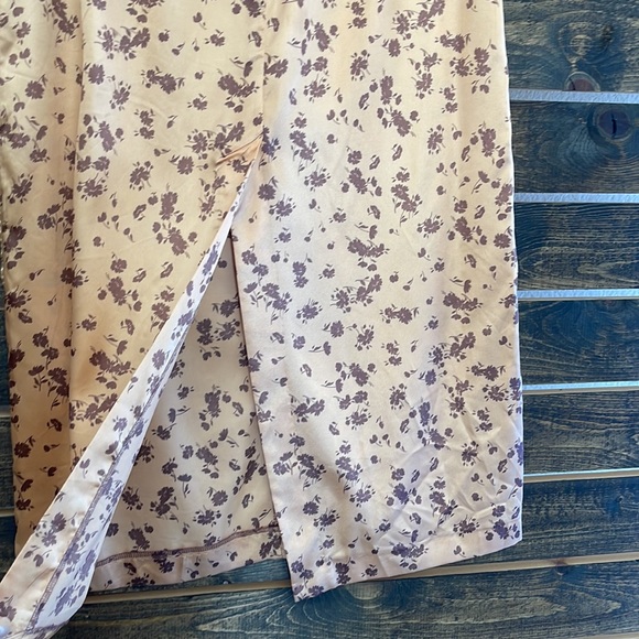 🔥Zara Satin Floral high waisted midi skirt - Picture 6 of 8